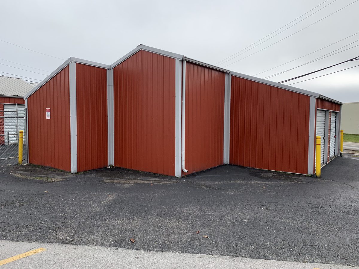 120 Middle Ground - self storage units by me